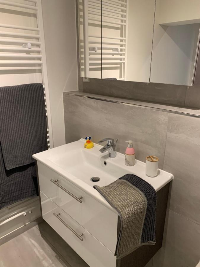 W1 - Kontaktloser 24H Check In, W-Lan, Netflix, Parkplatz, Kueche, Boxspring-Bett Bückeburg Екстериор снимка